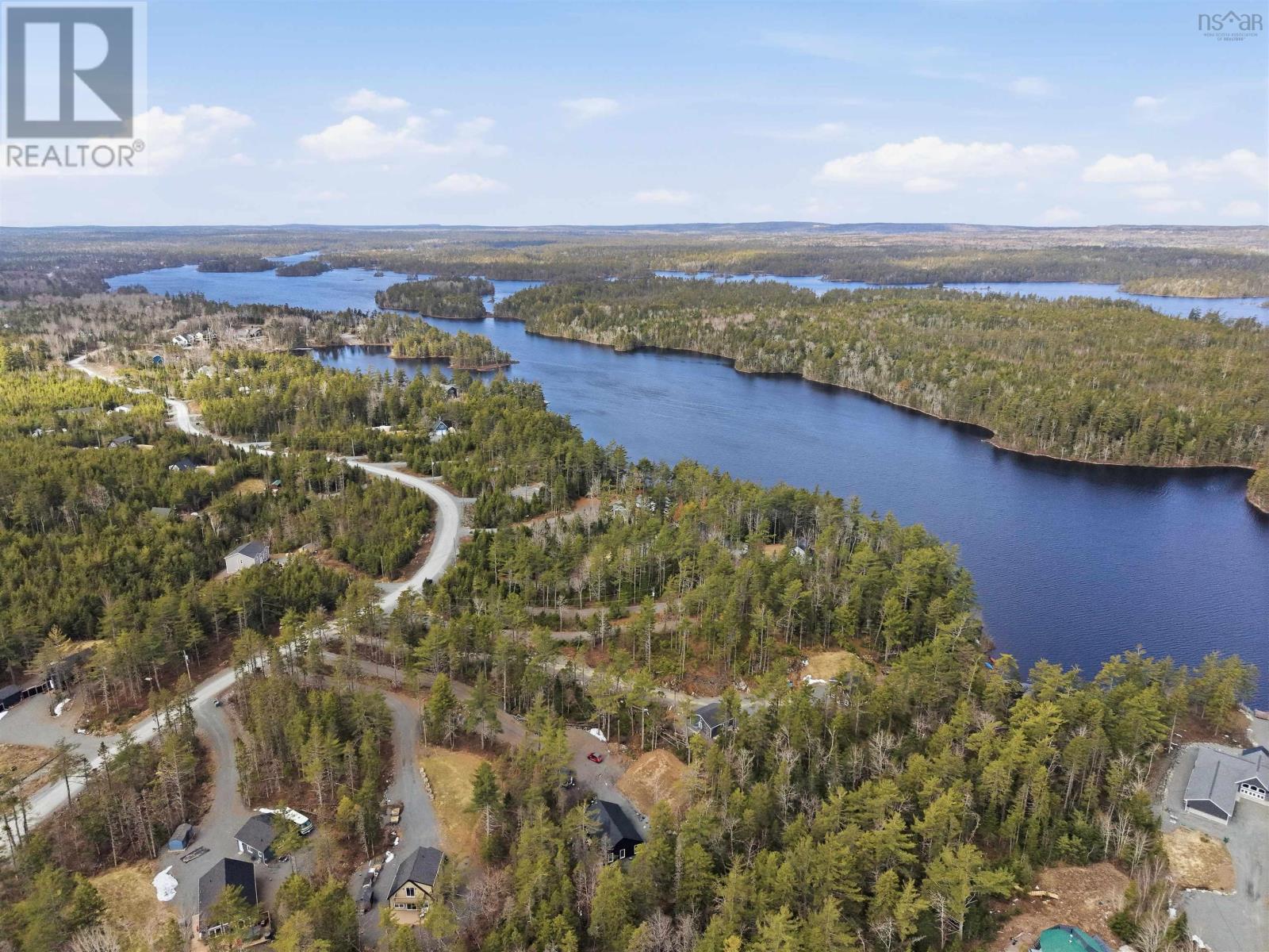 253 Meek Arm Trail, East Uniacke, Nova Scotia  B0N 1Z0 - Photo 36 - 202607786