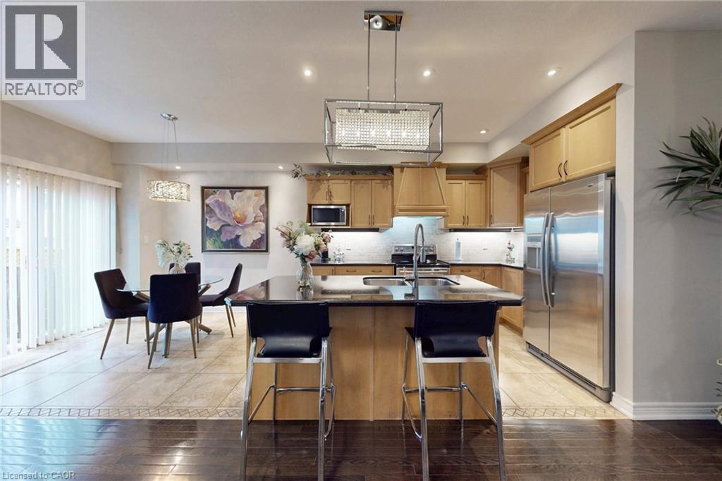 34 Forest Valley Crescent, Dundas, Ontario  L9H 0A7 - Photo 11 - 40821797