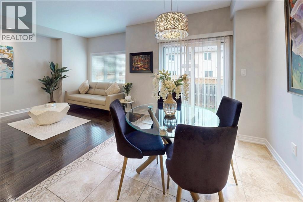 34 Forest Valley Crescent, Dundas, Ontario  L9H 0A7 - Photo 17 - 40821797