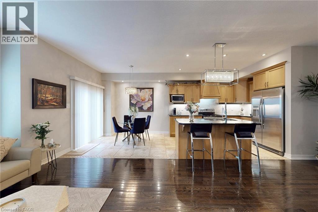 34 Forest Valley Crescent, Dundas, Ontario  L9H 0A7 - Photo 10 - 40821797