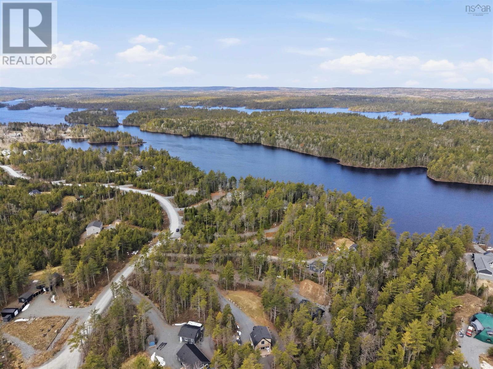 253 Meek Arm Trail, East Uniacke, Nova Scotia  B0N 1Z0 - Photo 37 - 202607786