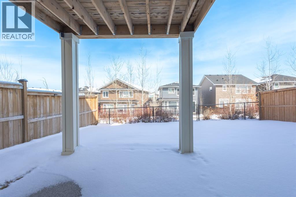 301 Crestmont Drive Sw, Calgary, Alberta  T3B 6G9 - Photo 33 - A2298416