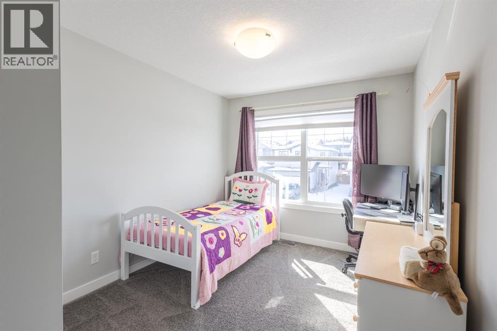 301 Crestmont Drive Sw, Calgary, Alberta  T3B 6G9 - Photo 23 - A2298416