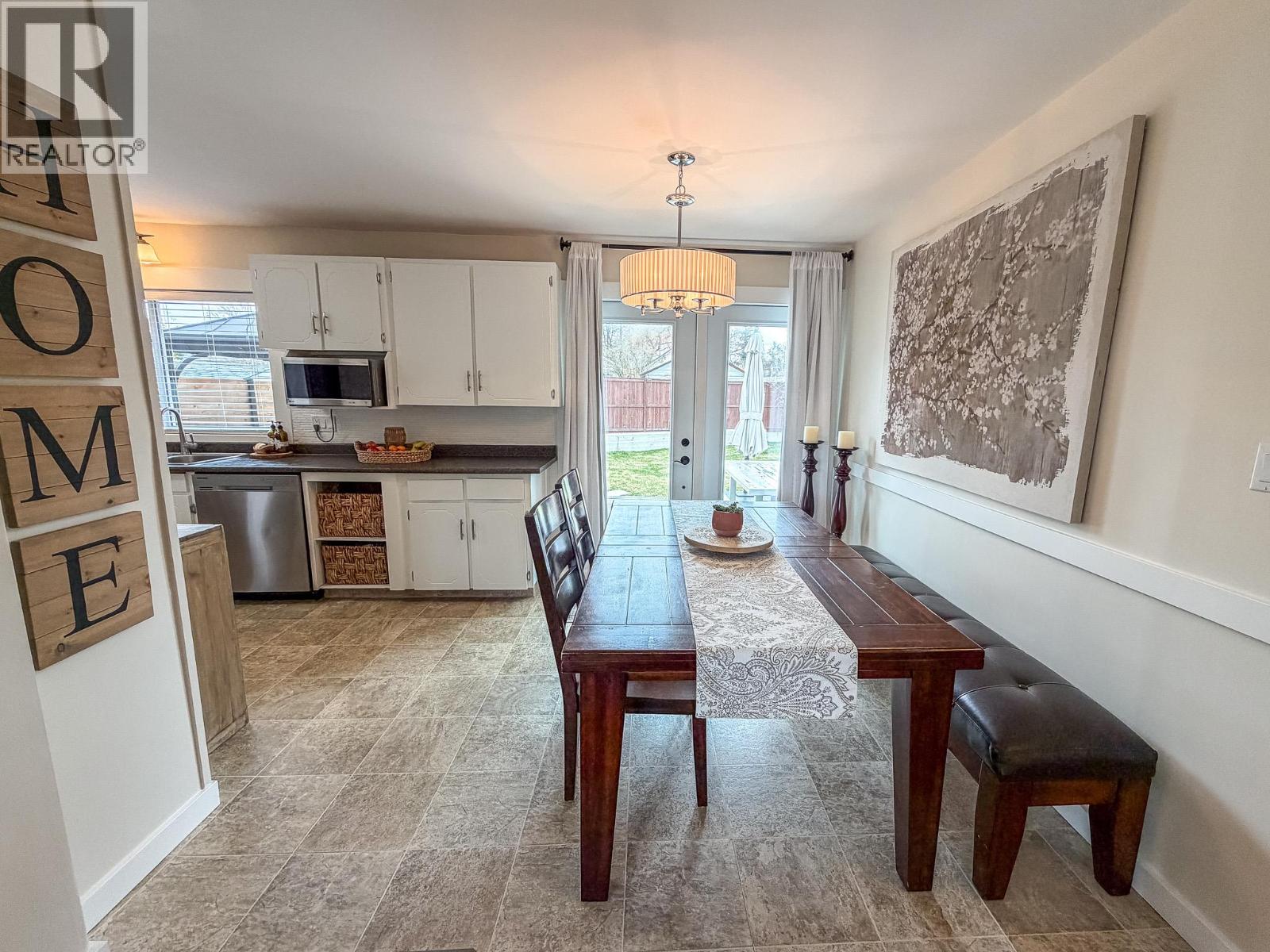 222 16th Avenue S, Cranbrook, British Columbia  V1C 2Z6 - Photo 16 - 10383720