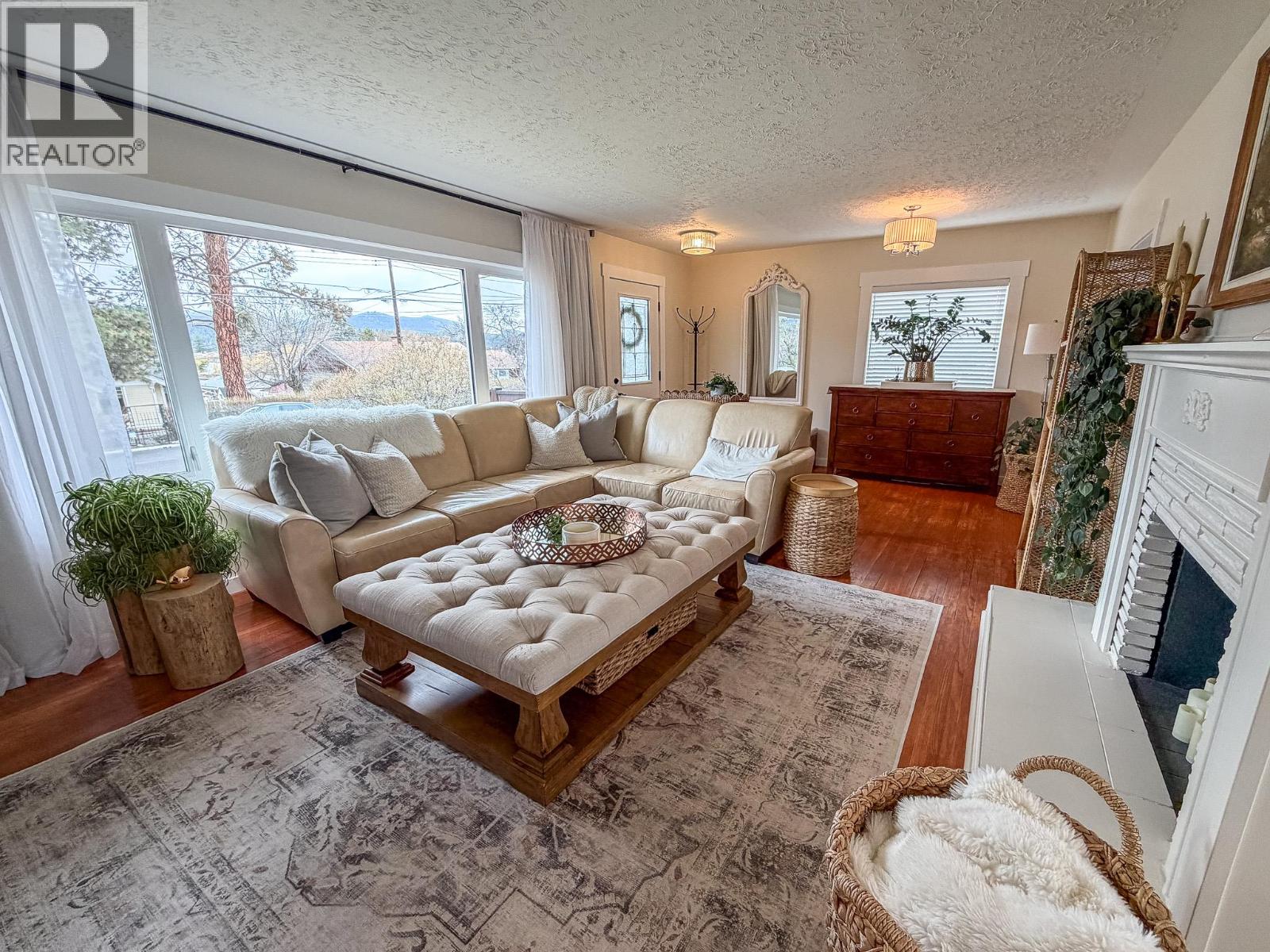 222 16th Avenue S, Cranbrook, British Columbia  V1C 2Z6 - Photo 9 - 10383720