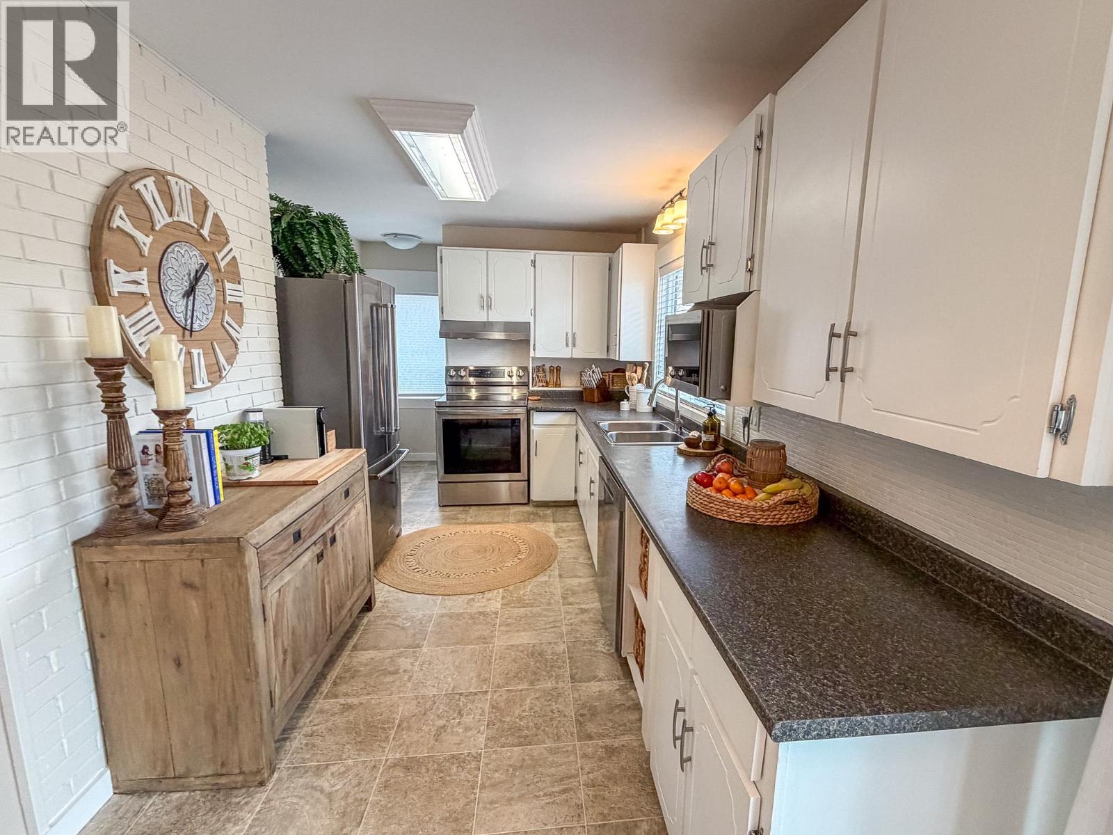 222 16th Avenue S, Cranbrook, British Columbia  V1C 2Z6 - Photo 20 - 10383720