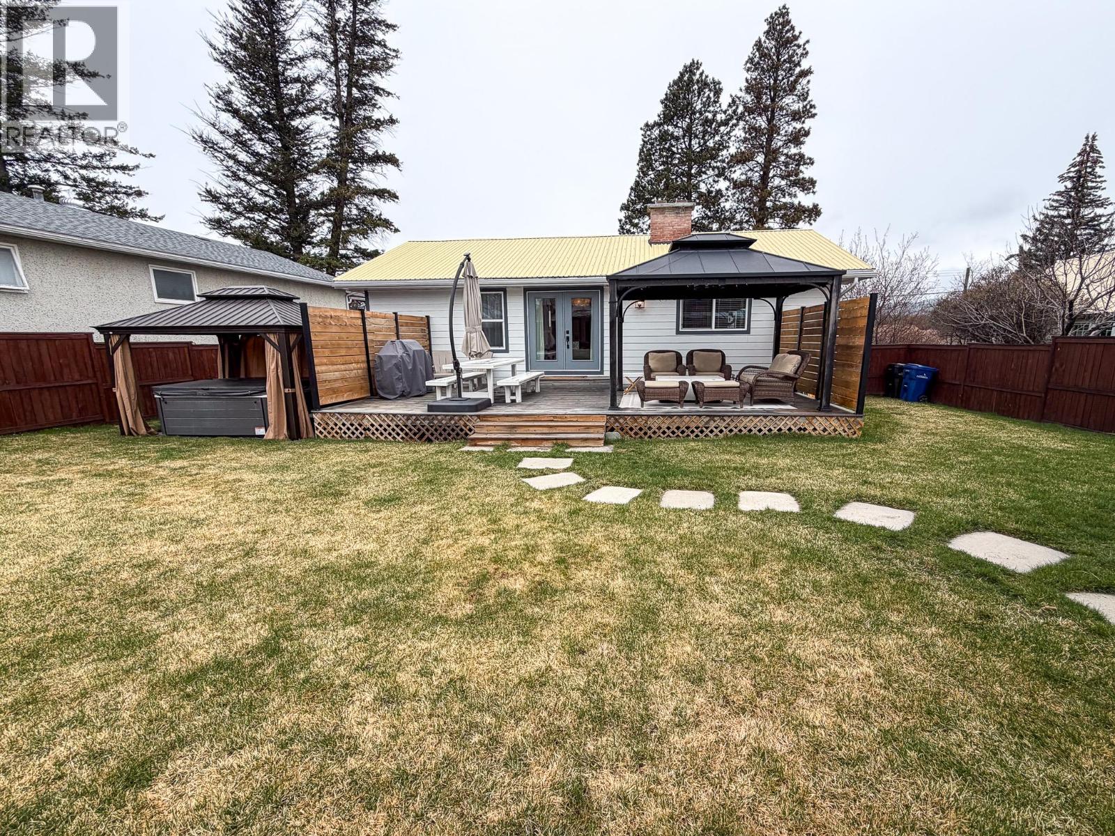 222 16th Avenue S, Cranbrook, British Columbia  V1C 2Z6 - Photo 32 - 10383720