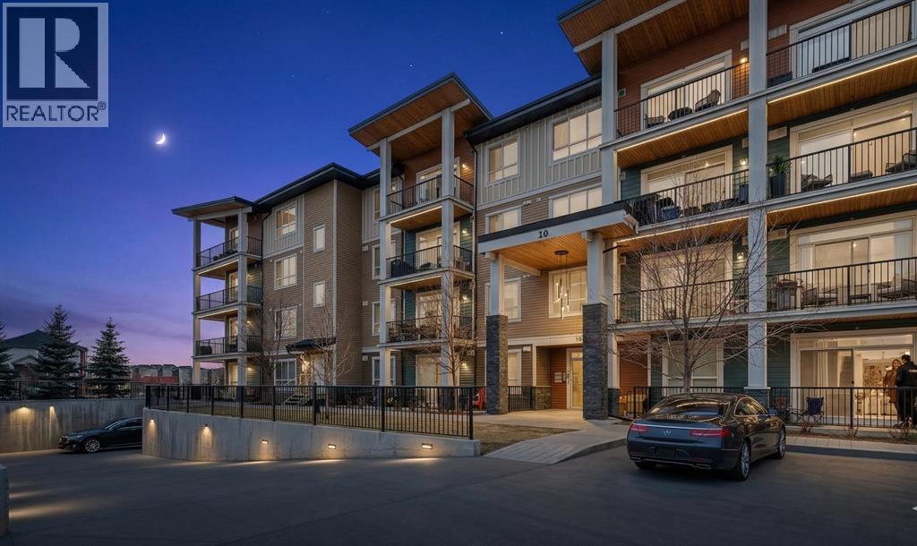 304, 10 Walgrove Walk Se, Calgary, Alberta  T2X 4E3 - Photo 3 - A2300579