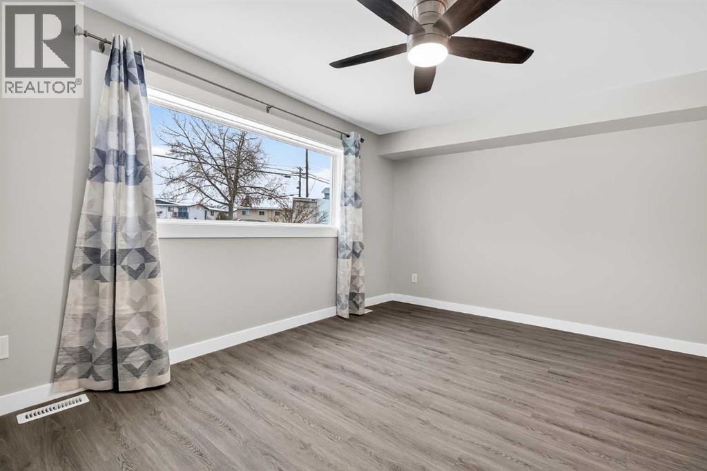 7717 & 7719 41 Avenue Nw, Calgary, Alberta  T3B 1X7 - Photo 6 - A2301698