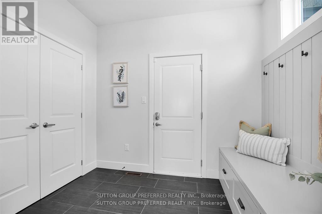 551 Scenic Court, Warwick, Ontario  N0M 2S0 - Photo 18 - X13012226