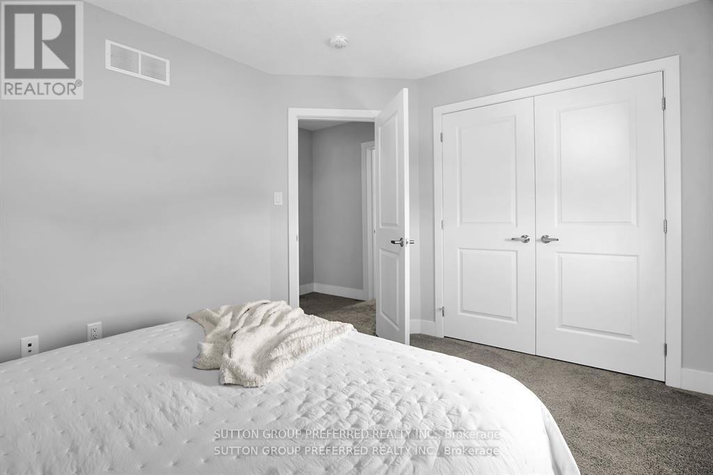 551 Scenic Court, Warwick, Ontario  N0M 2S0 - Photo 31 - X13012226