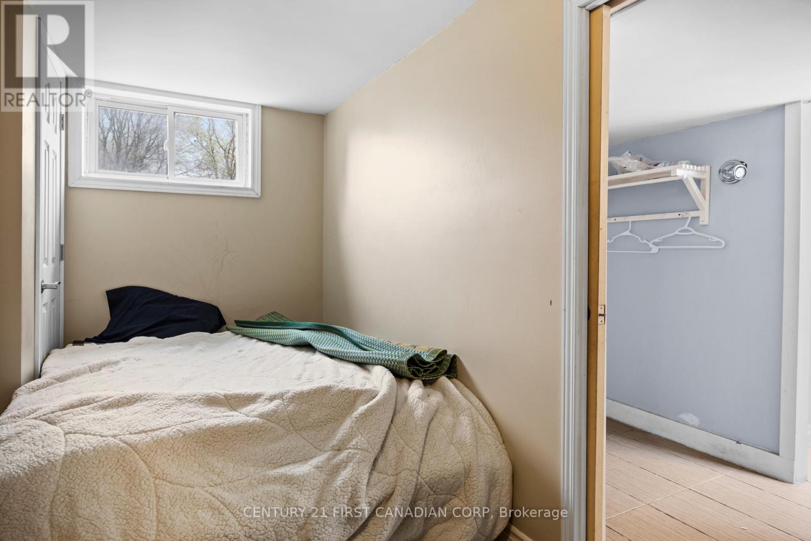 692 Sevilla Park Place, London East, Ontario  N5Y 4J1 - Photo 14 - X13012352