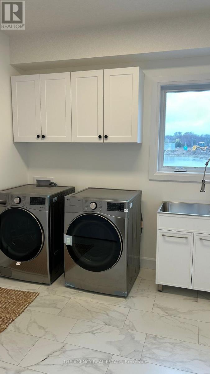 3140 Regiment Road W, London South, Ontario  N6P 0H2 - Photo 4 - X13012446