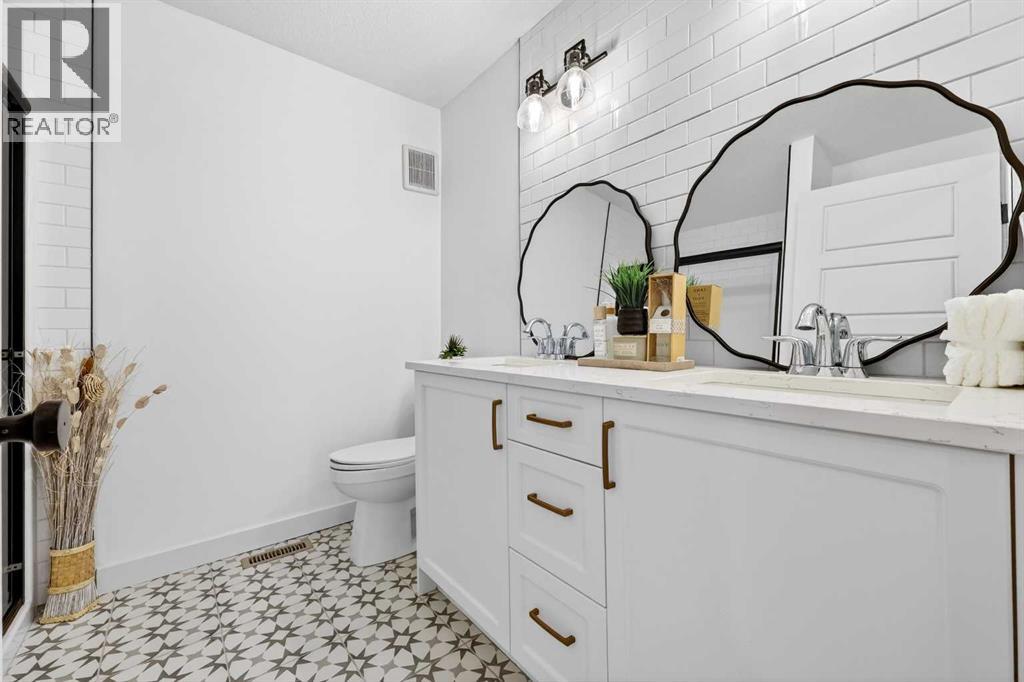 921 Cobblemore Common SW, Airdrie, Alberta  T4B 5L9 - Photo 21 - A2302434