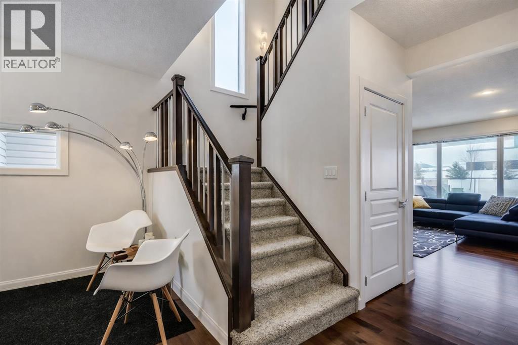 238 Silverado Plains Circle SW, Calgary, Alberta  T2X 0R5 - Photo 3 - A2302559