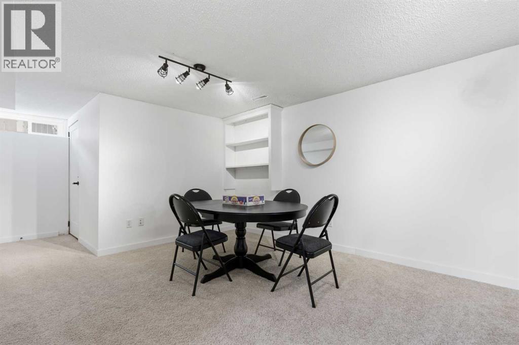 1907 Kelwood Drive SW, Calgary, Alberta  T3E 3Z4 - Photo 26 - A2302714