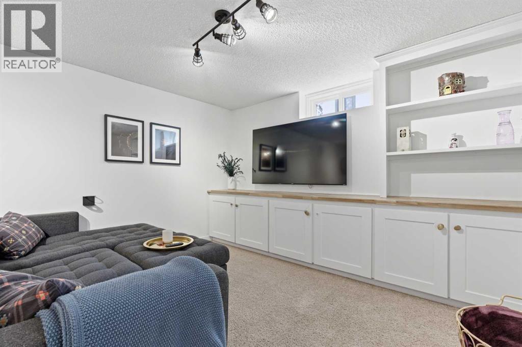 1907 Kelwood Drive SW, Calgary, Alberta  T3E 3Z4 - Photo 25 - A2302714