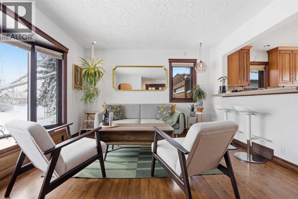 1907 Kelwood Drive SW, Calgary, Alberta  T3E 3Z4 - Photo 10 - A2302714