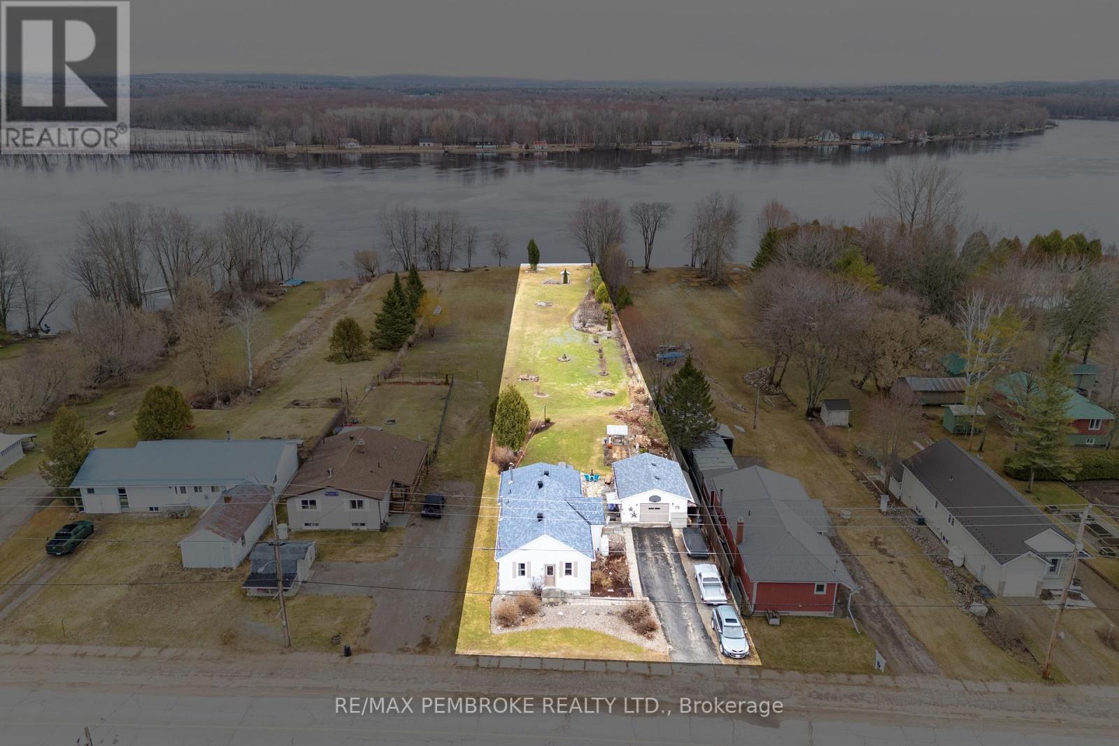 48 Lacroix Bay Road, Whitewater Region, Ontario  K0J 2L0 - Photo 3 - X13012304