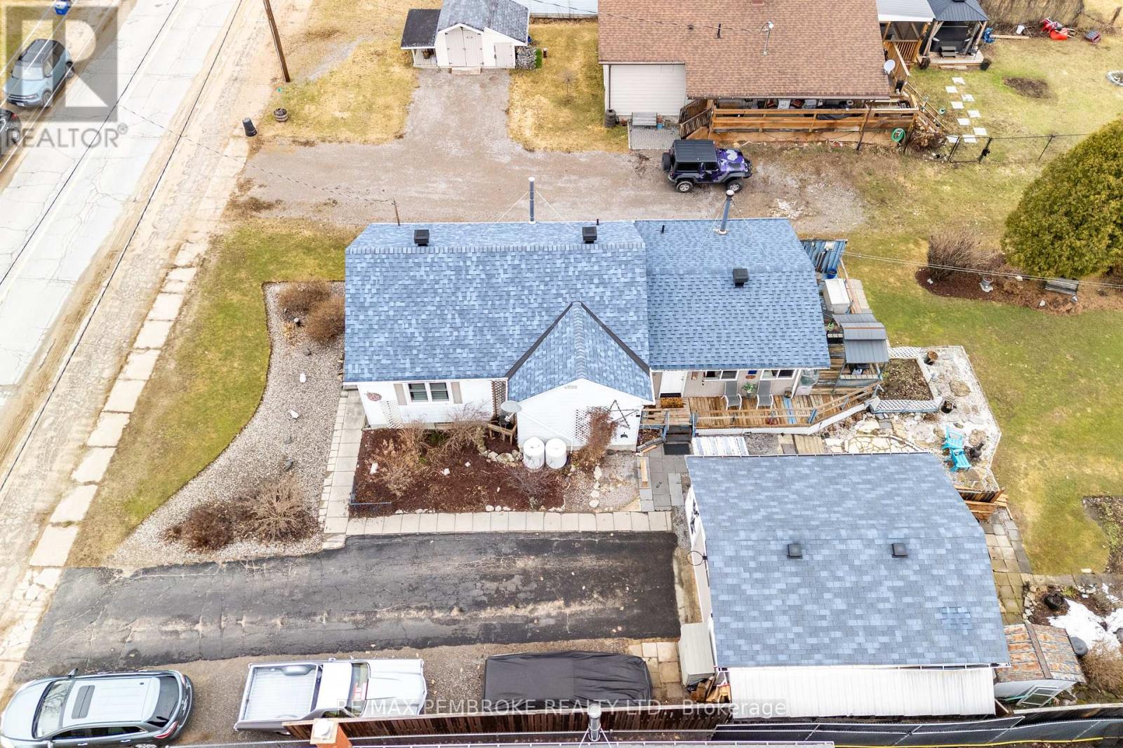 48 Lacroix Bay Road, Whitewater Region, Ontario  K0J 2L0 - Photo 37 - X13012304