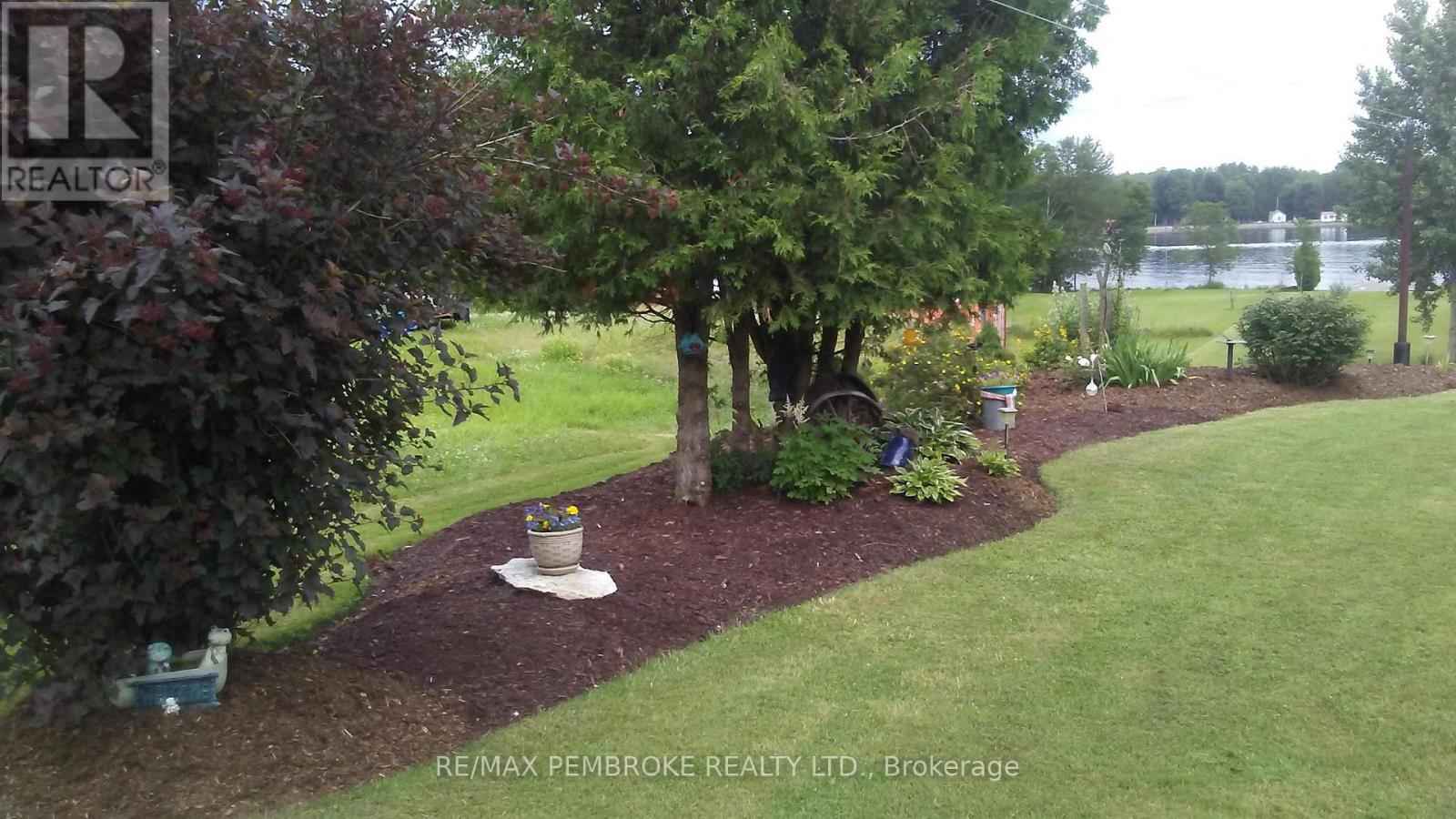 48 Lacroix Bay Road, Whitewater Region, Ontario  K0J 2L0 - Photo 45 - X13012304