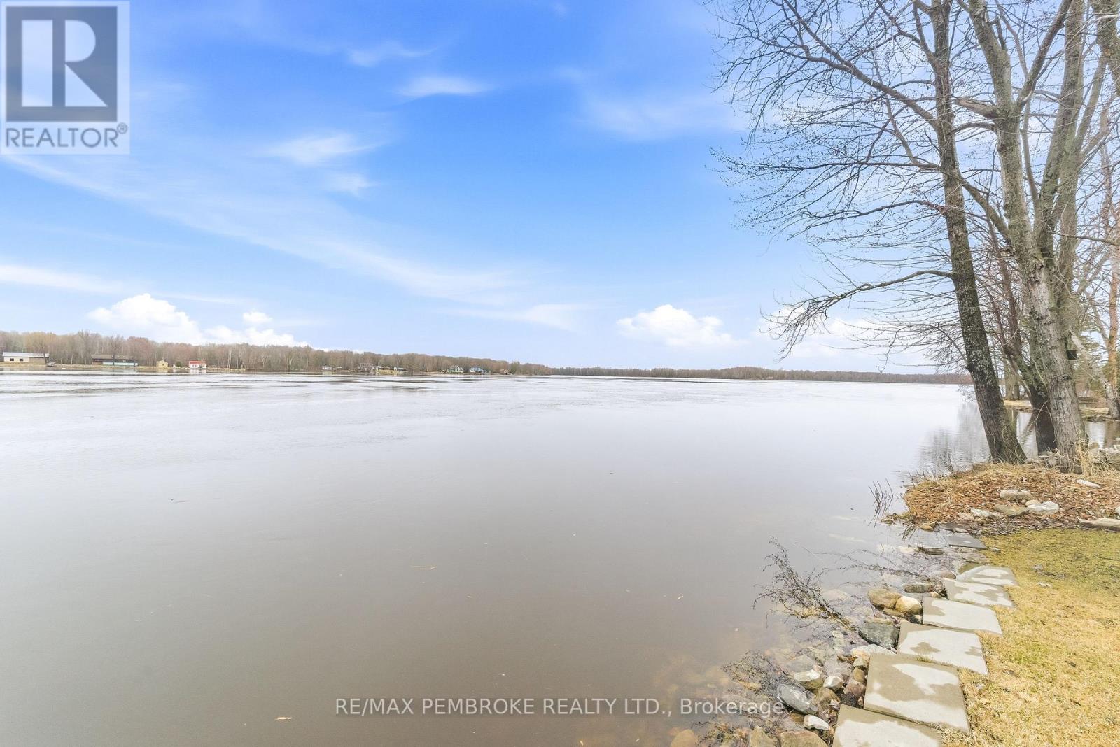 48 Lacroix Bay Road, Whitewater Region, Ontario  K0J 2L0 - Photo 8 - X13012304