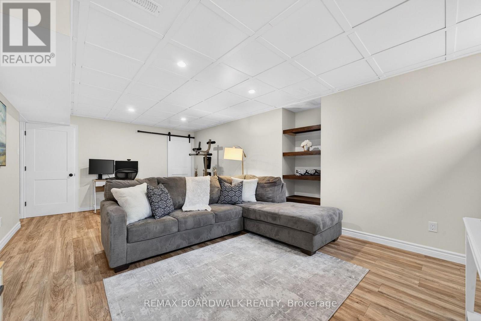 38 Thunderbolt Street, Ottawa, Ontario  K2V 0L9 - Photo 34 - X13012160