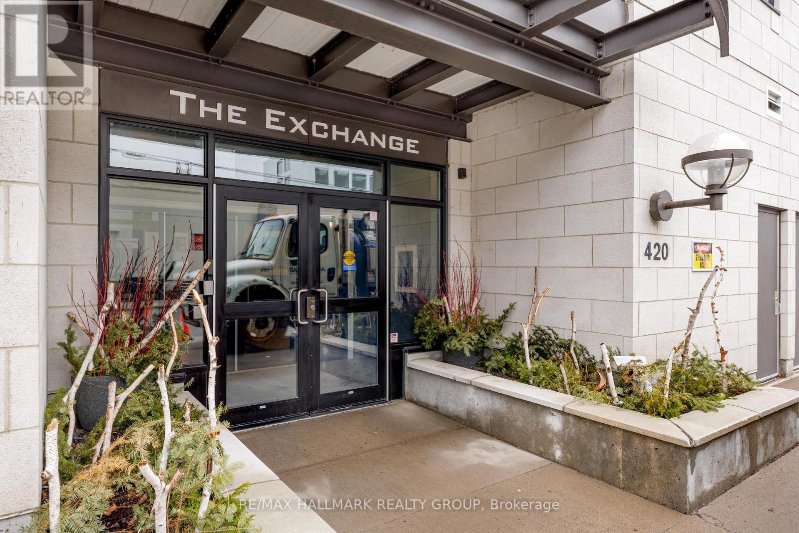 705 - 420 Berkley Avenue, Ottawa, Ontario  K2A 4H5 - Photo 2 - X13012296