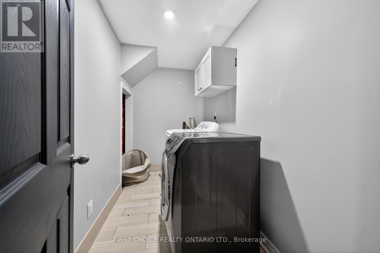 1307 Aurele Street, Ottawa, Ontario  K1B 3L4 - Photo 14 - X13012480