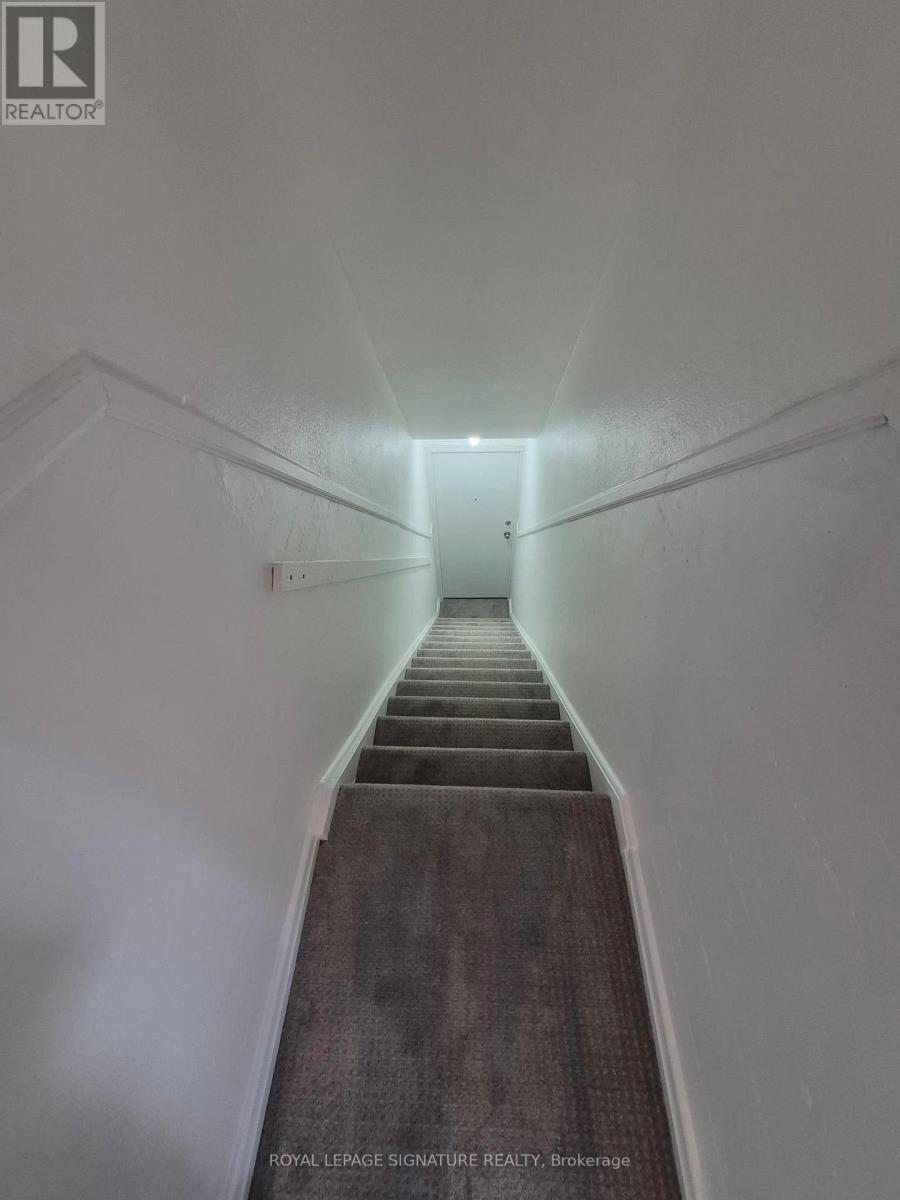 Apt 2 - 344 Roselawn Avenue, Toronto, Ontario  M4R 1G1 - Photo 16 - C13011908