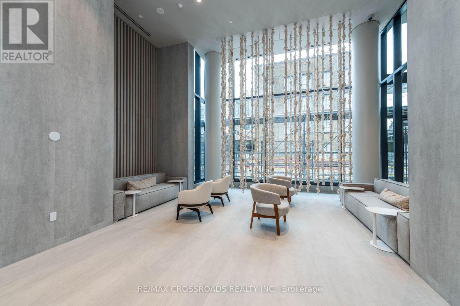 2507 - 55 Cooper Street, Toronto, Ontario  M5E 0G1 - Photo 2 - C13012340