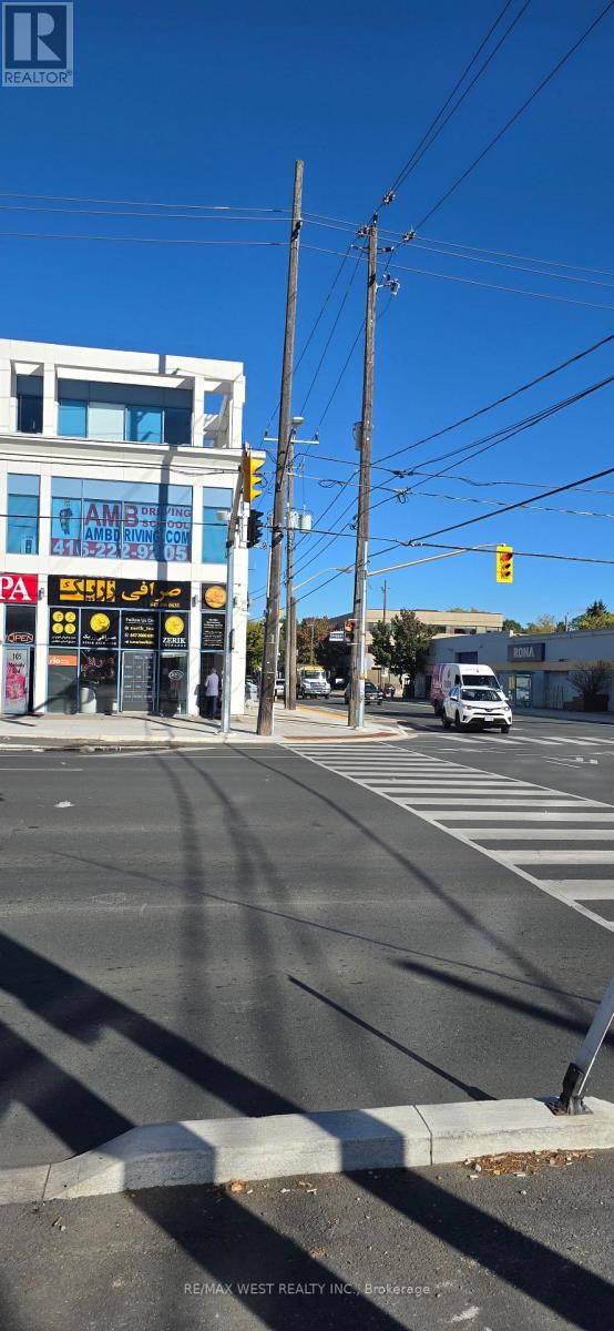 107 - 250 Sheppard Avenue E, Toronto, Ontario  M2N 6M9 - Photo 2 - C13012466