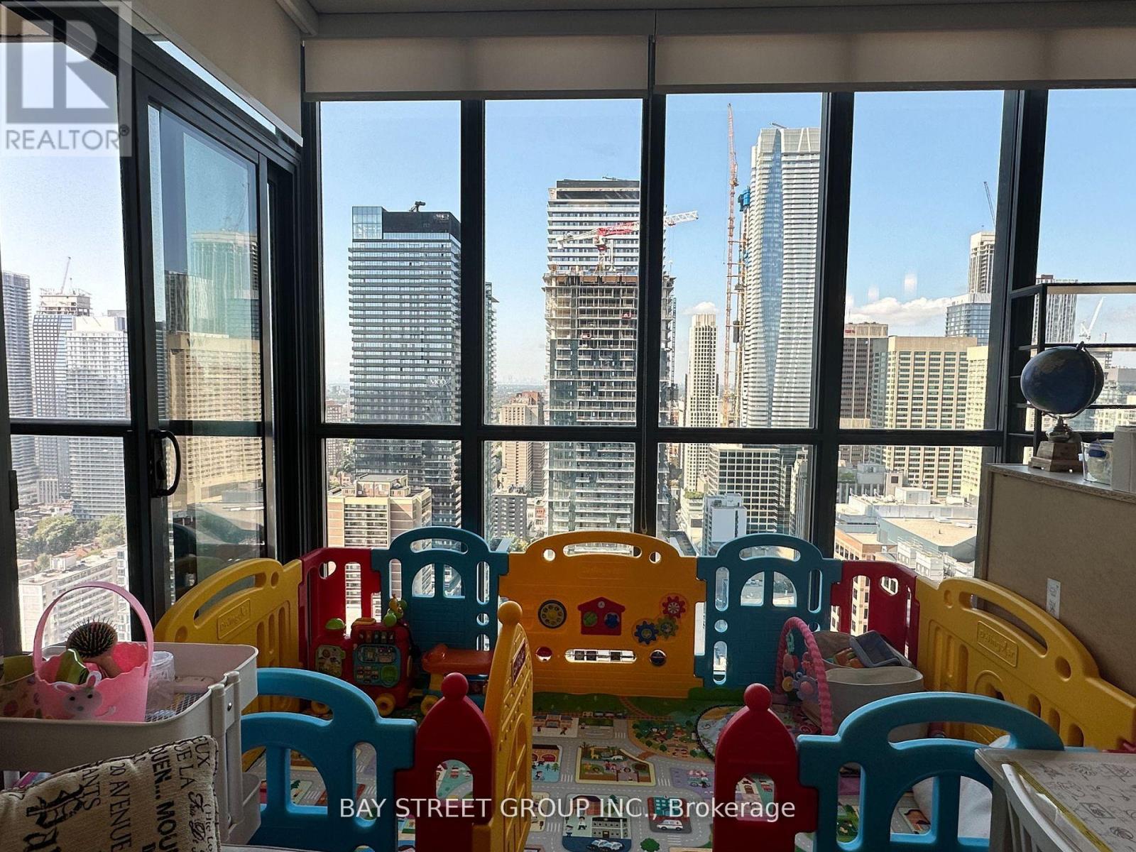 3704 - 110 Charles Street E, Toronto, Ontario  M4Y 1T5 - Photo 5 - C13012488