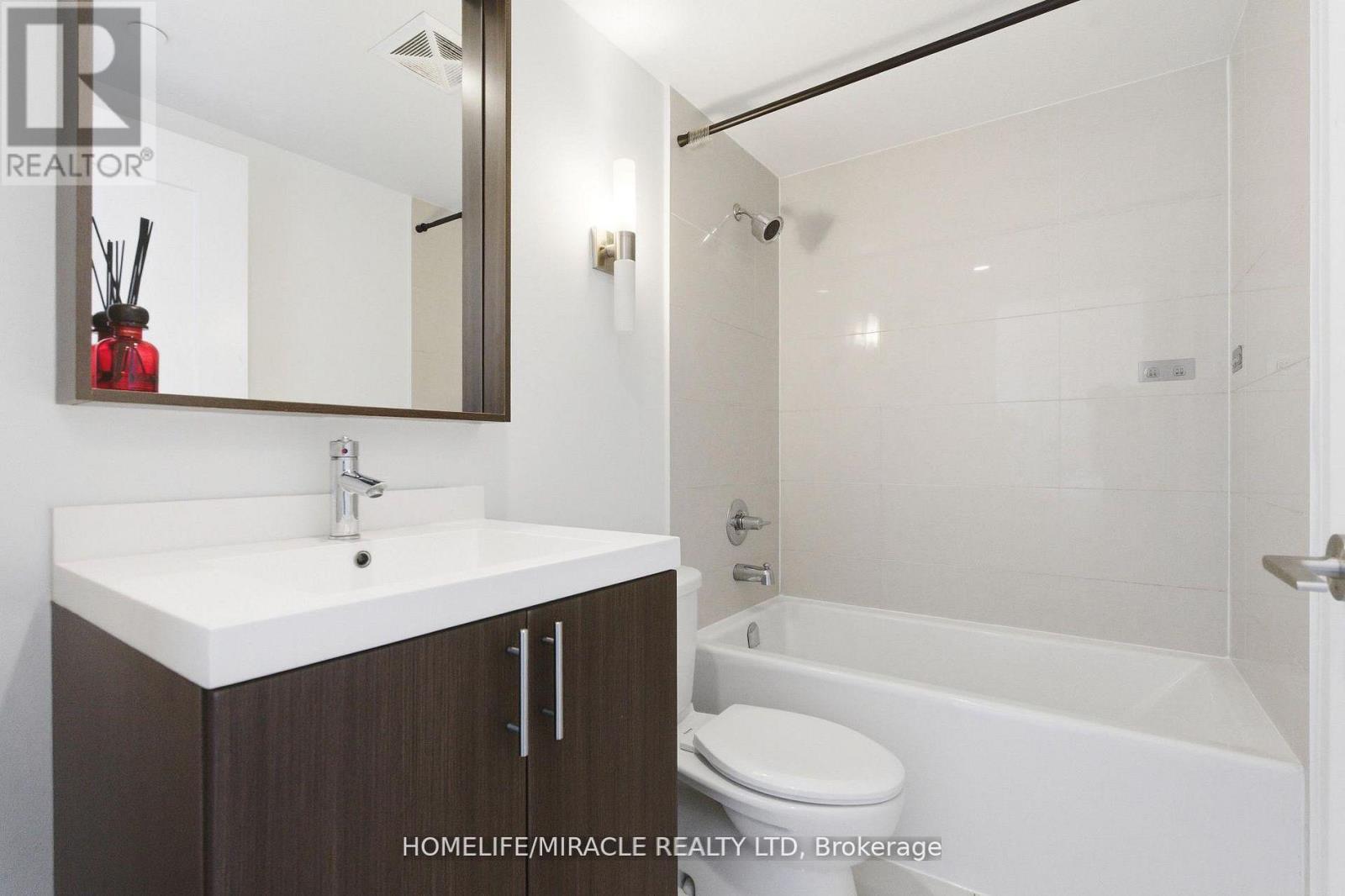 1705 - 18 Graydon Hall Drive, Toronto, Ontario  M3A 0A4 - Photo 5 - C13012144