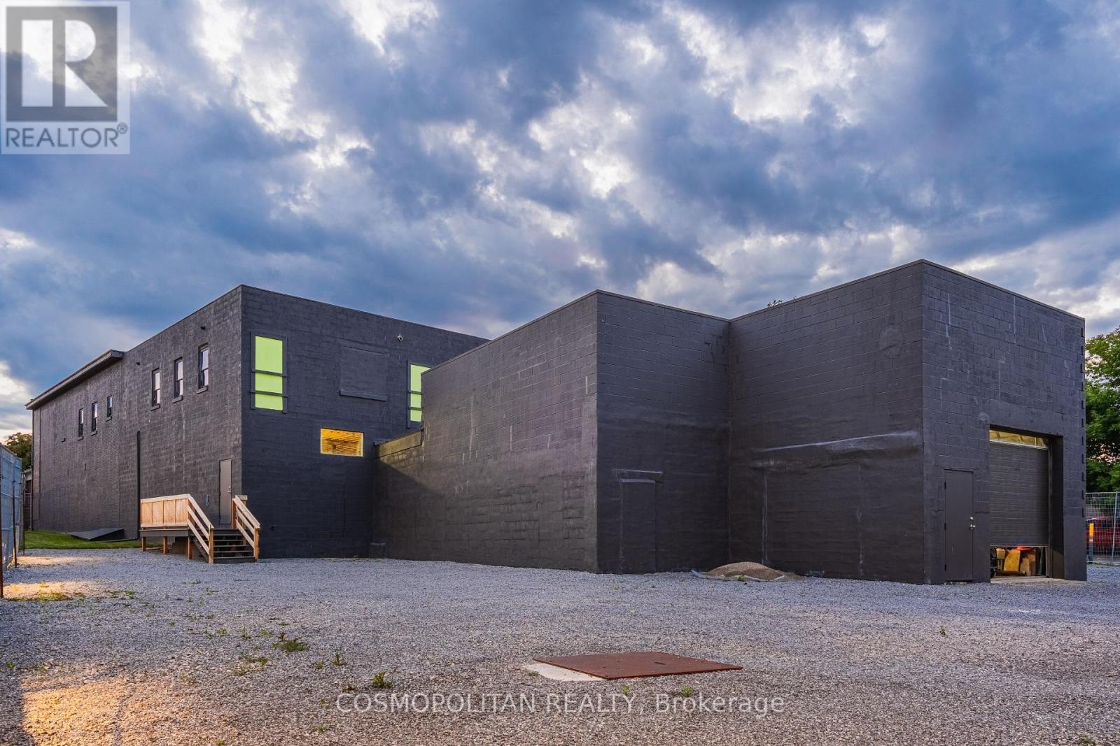 5936 Main Street, Niagara Falls, Ontario  L2G 5Z8 - Photo 10 - X13012190