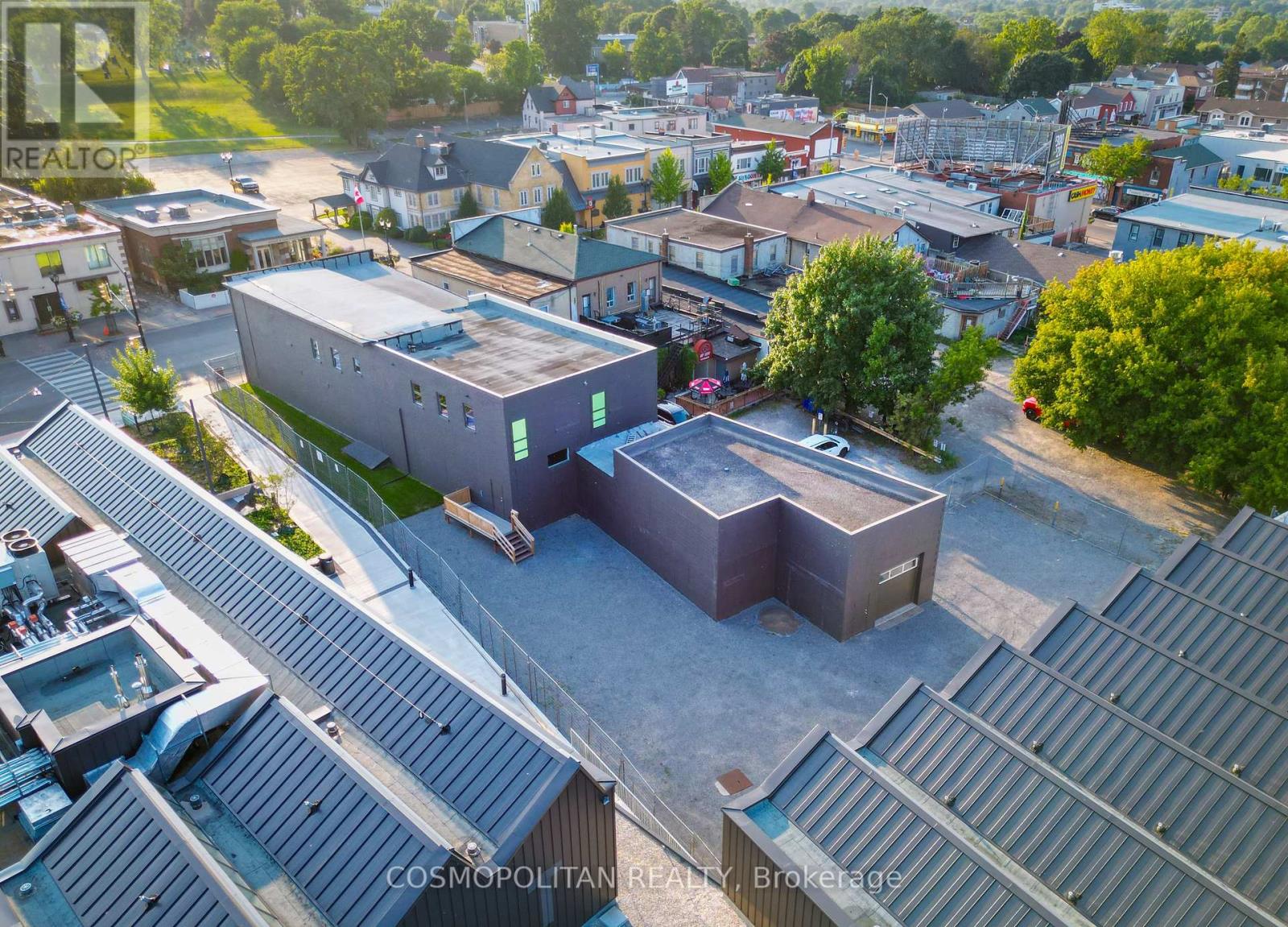 5936 Main Street, Niagara Falls, Ontario  L2G 5Z8 - Photo 6 - X13012190