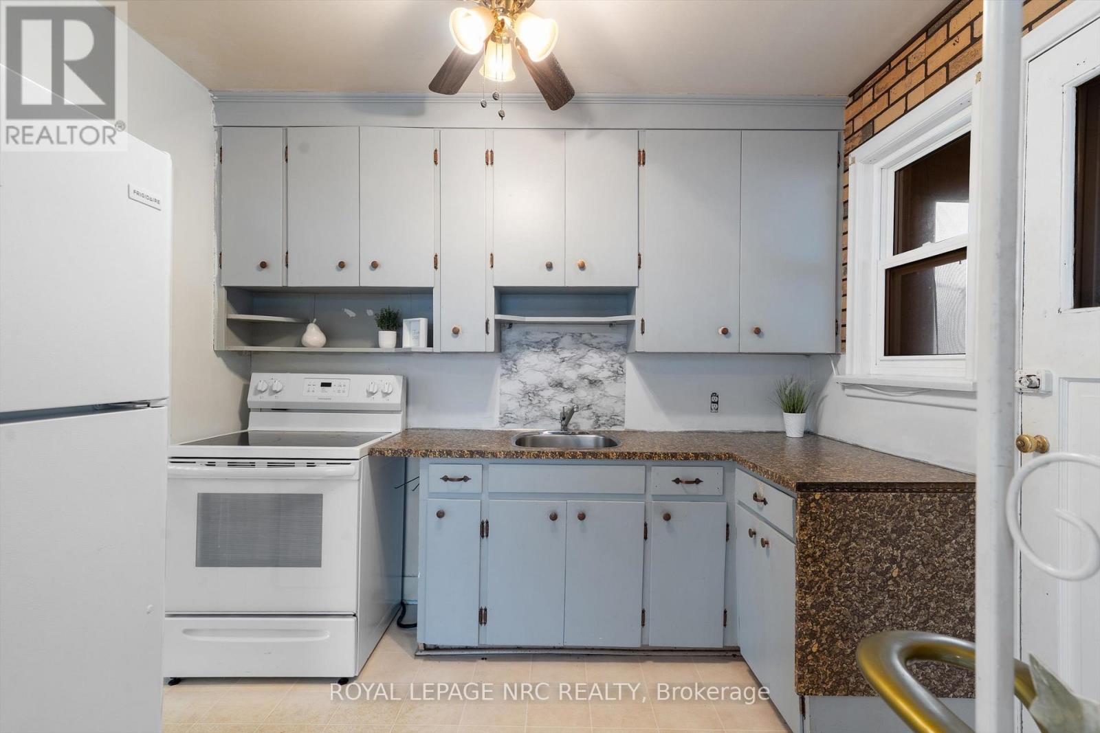 17 Milton Road, St. Catharines, Ontario  L2P 3E7 - Photo 10 - X13012224