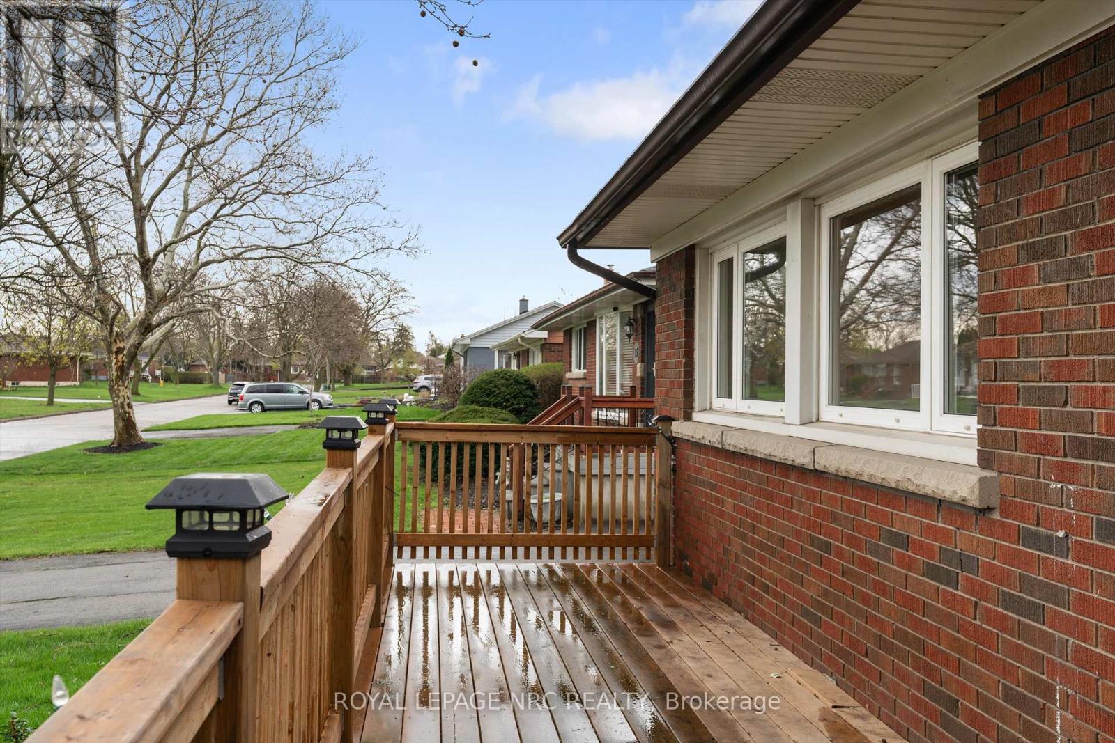 17 Milton Road, St. Catharines, Ontario  L2P 3E7 - Photo 4 - X13012224