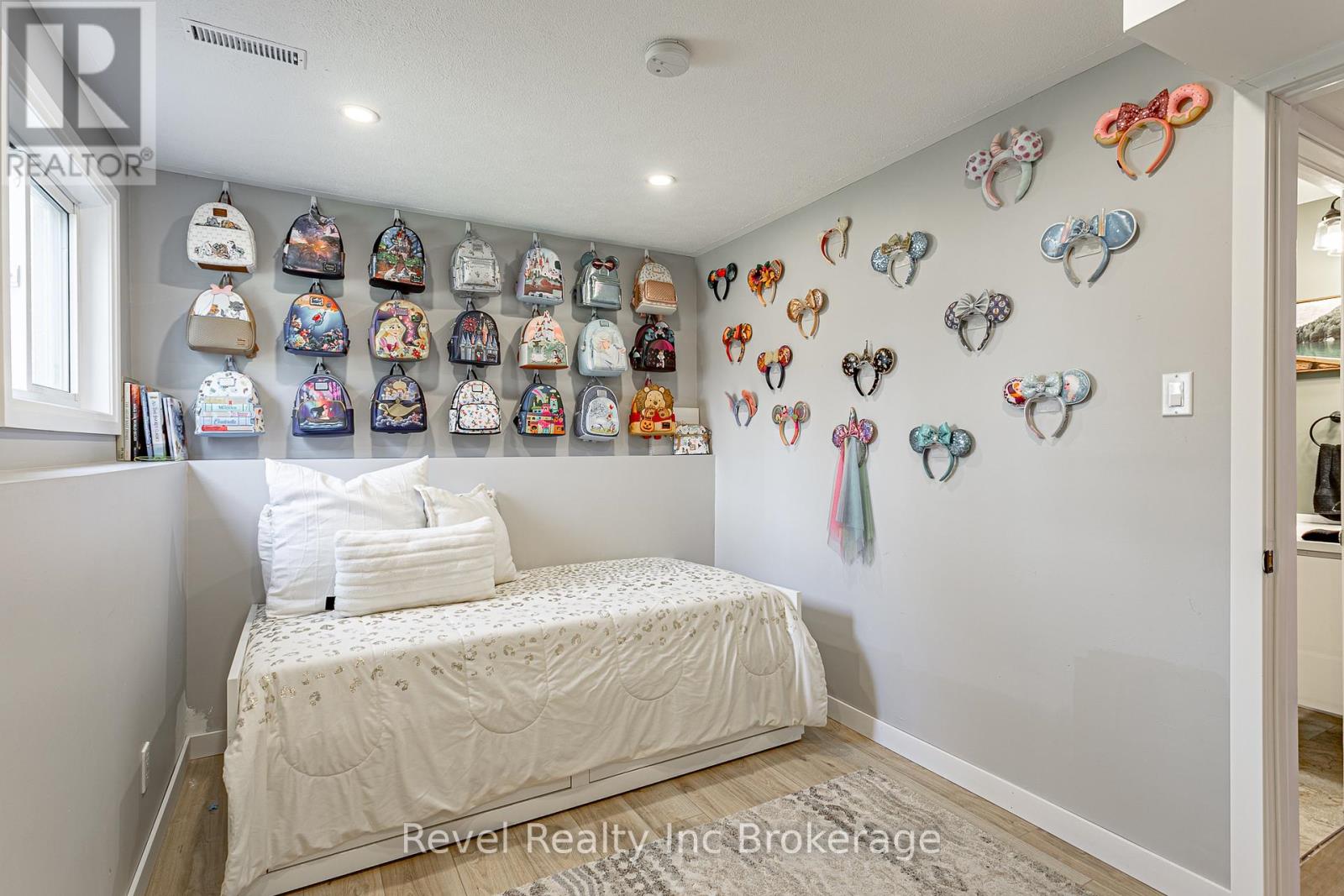 23 Dover Street, Blandford-Blenheim, Ontario  N0J 1G0 - Photo 35 - X13010644