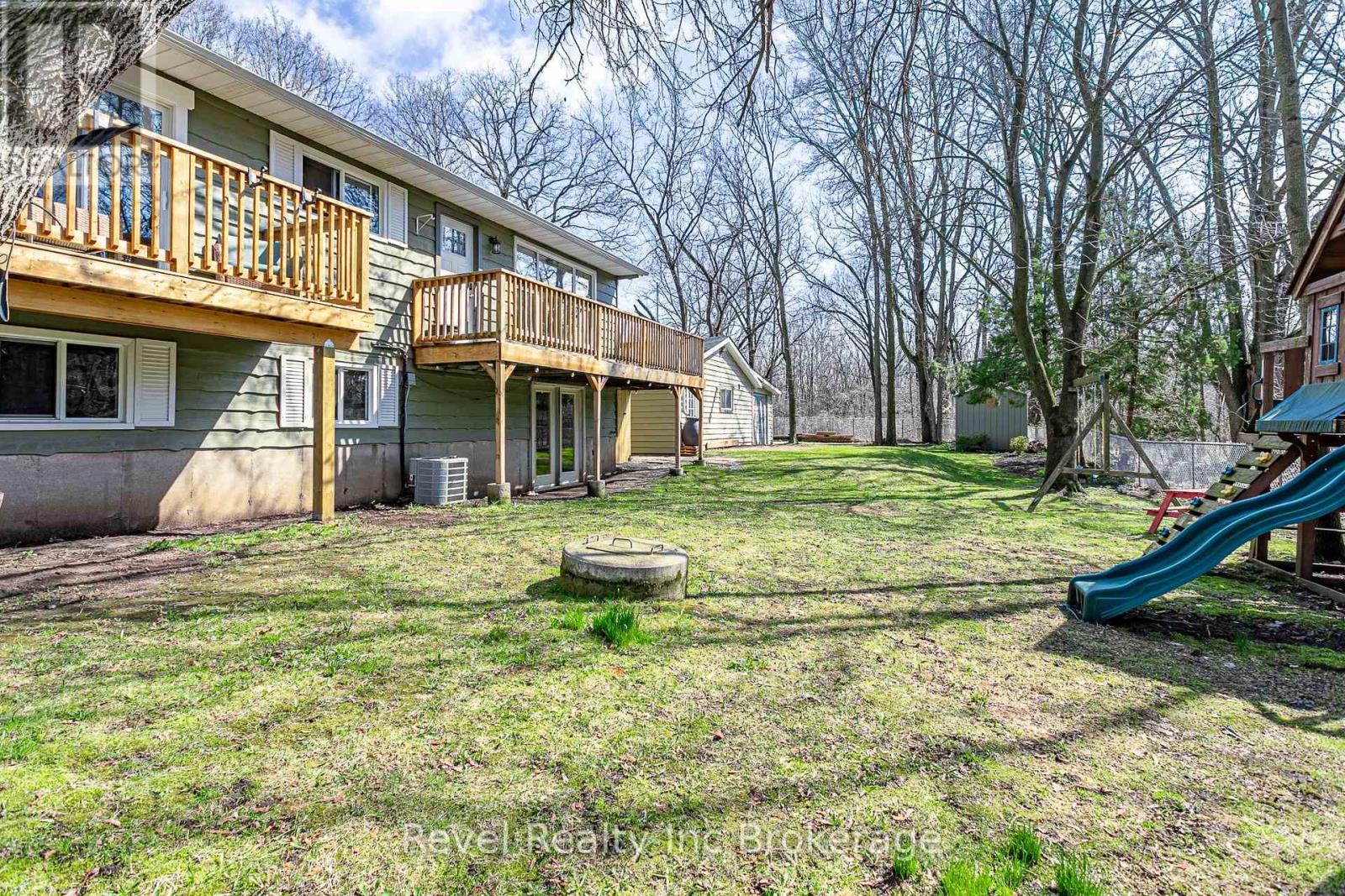 23 Dover Street, Blandford-Blenheim, Ontario  N0J 1G0 - Photo 42 - X13010644