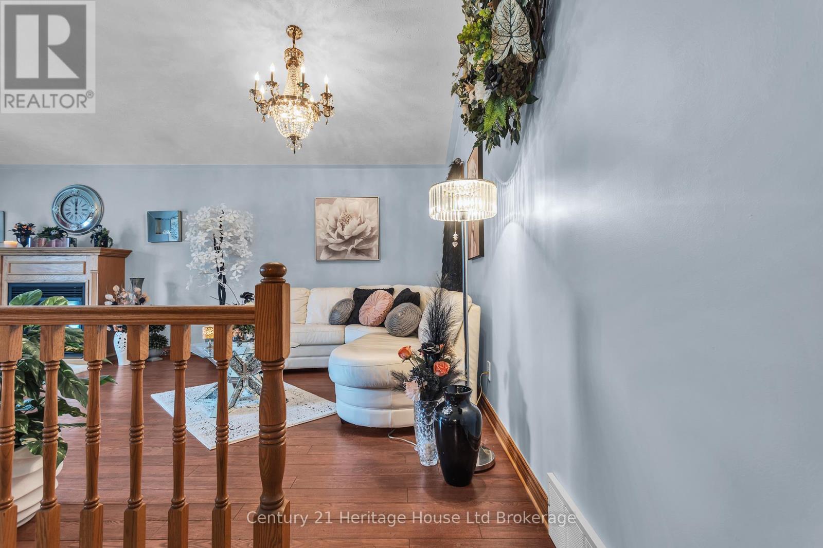 15 Gibson Drive, Tillsonburg, Ontario  N4G 5G4 - Photo 11 - X13012456