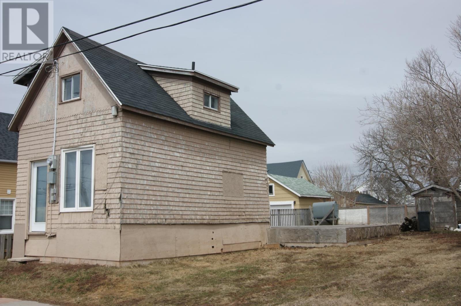 389 Second Street, Summerside, Prince Edward Island  C1N 0G2 - Photo 2 - 202607802