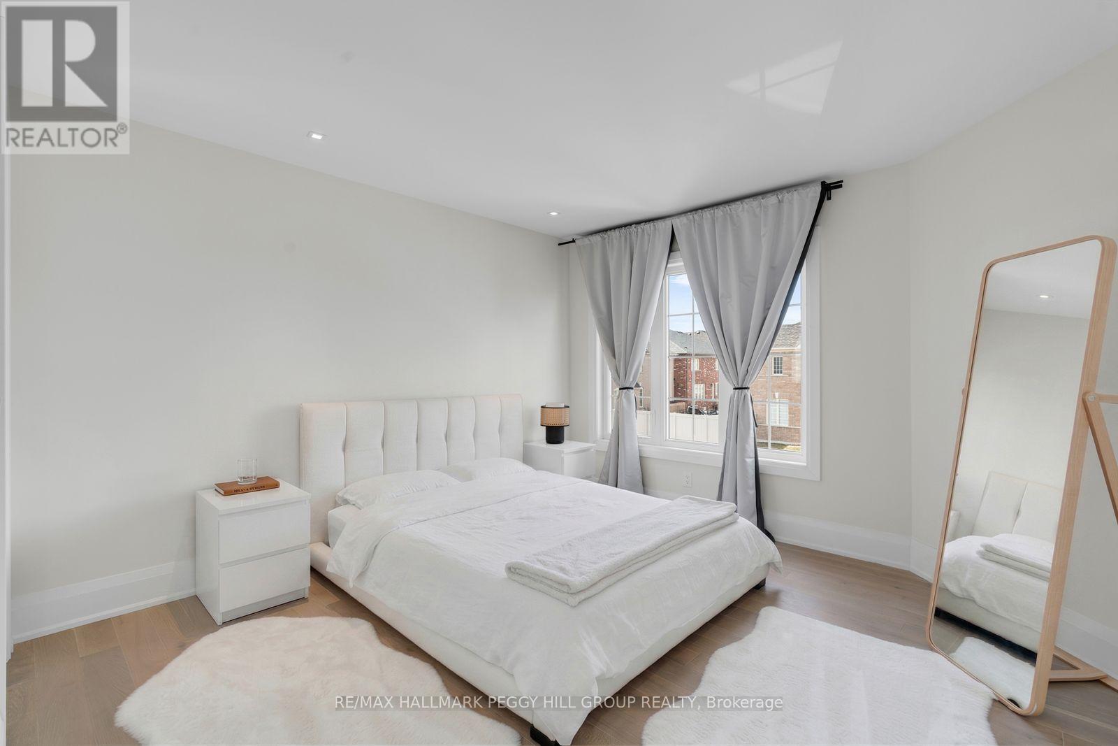 61 Strathgreen Lane, Georgina, Ontario  L4P 0J3 - Photo 19 - N12876602