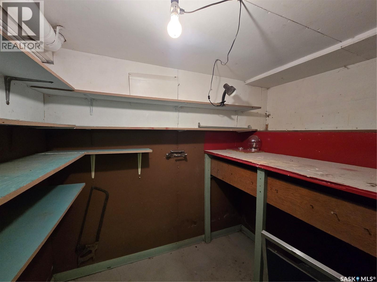 803 Hall Street, Loreburn, Saskatchewan  S7H 0C1 - Photo 21 - SK033237