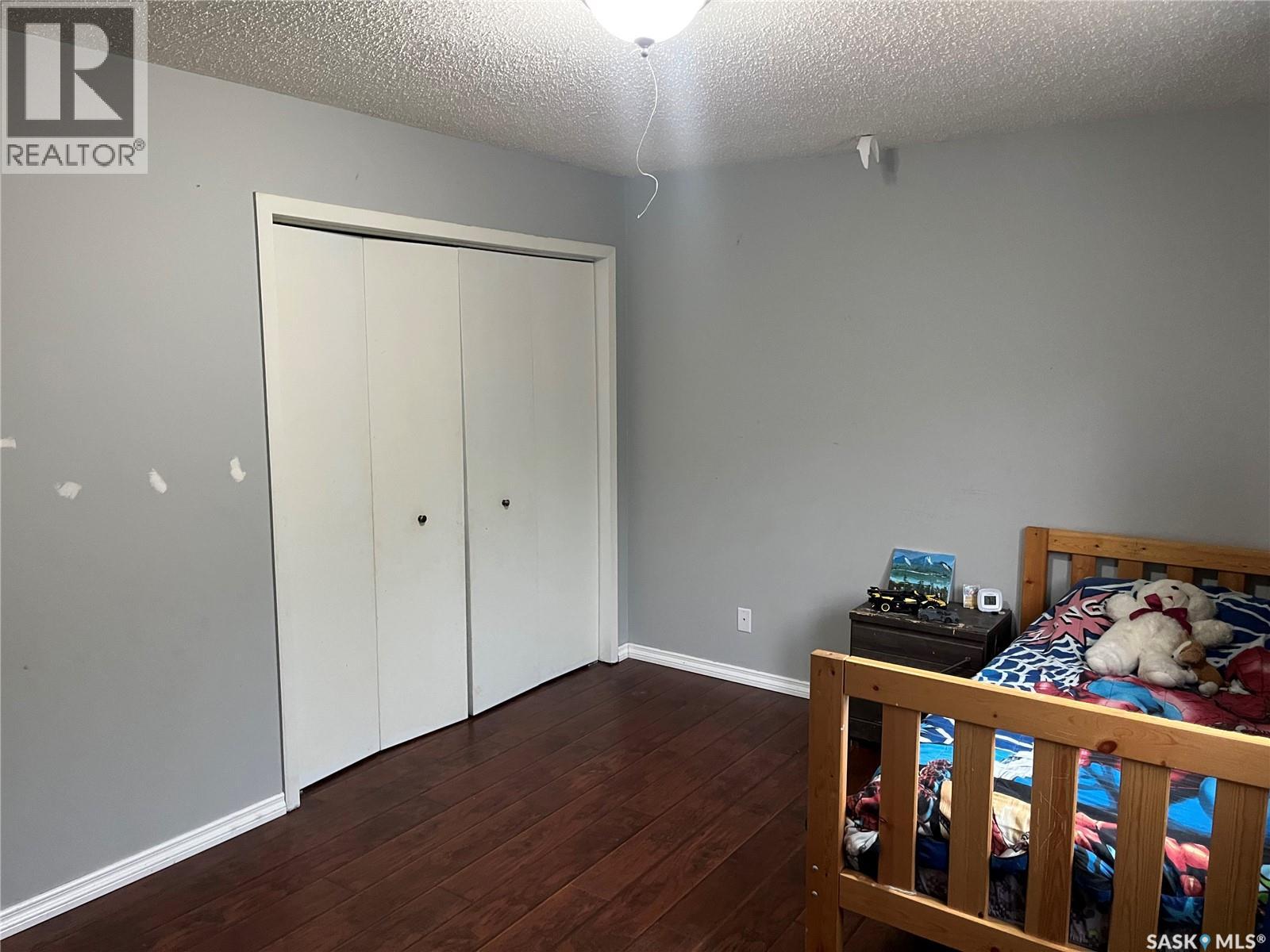 206 3rd Avenue, Caronport, Saskatchewan  S0H 0S0 - Photo 17 - SK033185