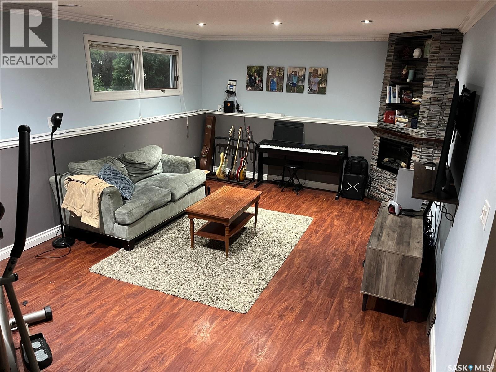 206 3rd Avenue, Caronport, Saskatchewan  S0H 0S0 - Photo 21 - SK033185