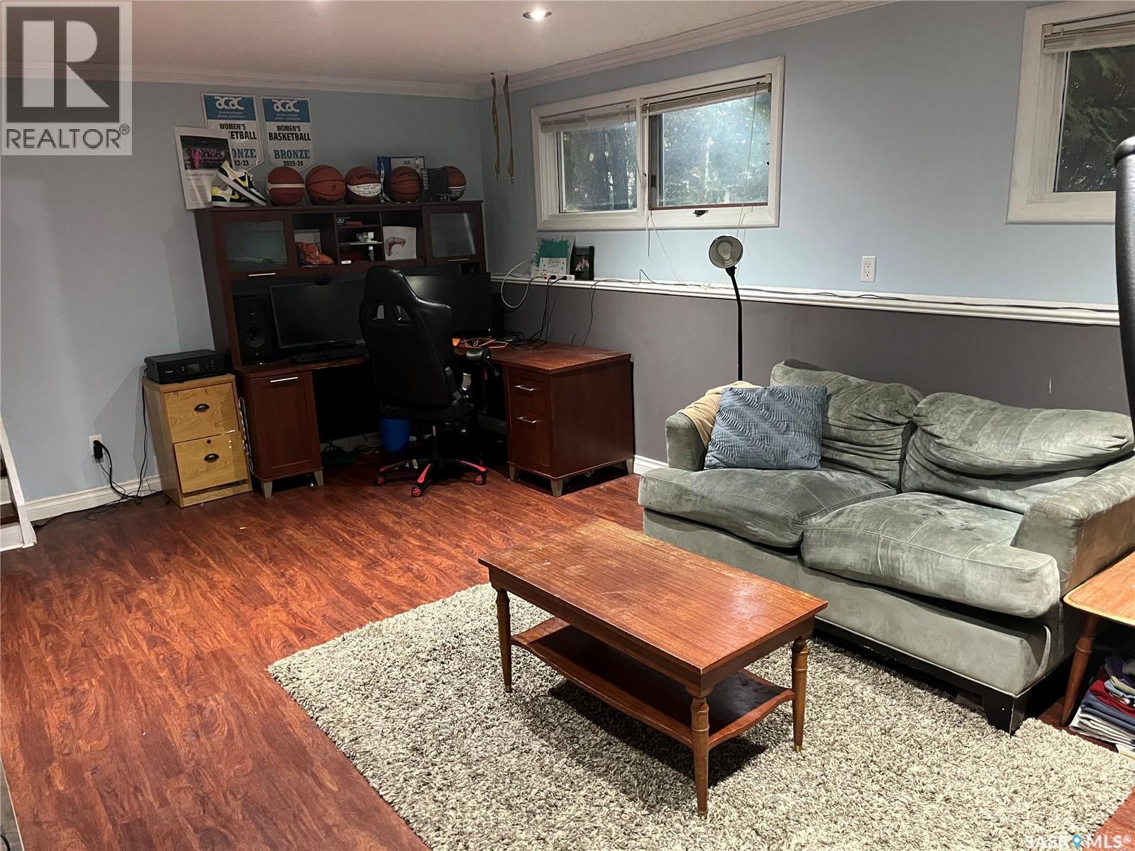 206 3rd Avenue, Caronport, Saskatchewan  S0H 0S0 - Photo 23 - SK033185