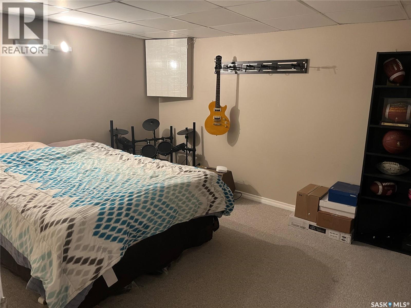 206 3rd Avenue, Caronport, Saskatchewan  S0H 0S0 - Photo 31 - SK033185