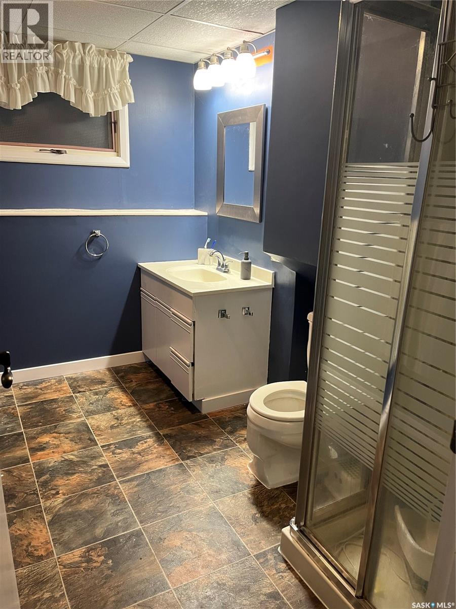 206 3rd Avenue, Caronport, Saskatchewan  S0H 0S0 - Photo 34 - SK033185