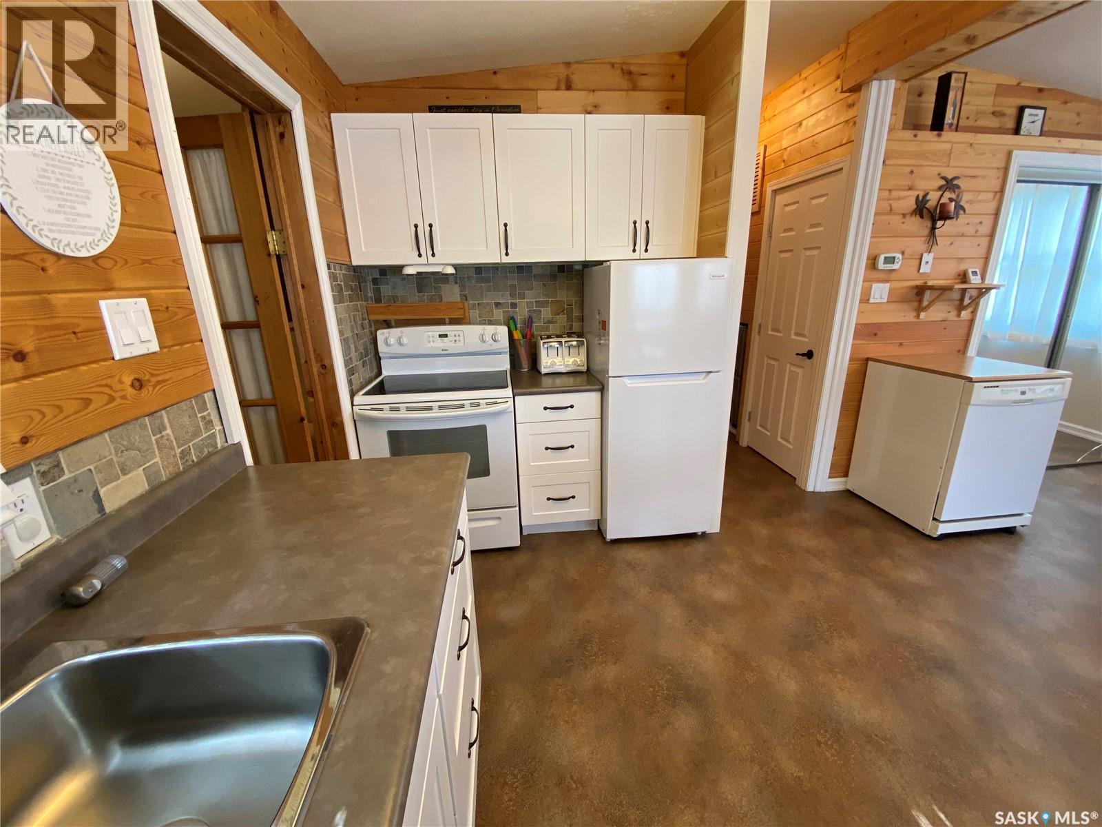 406 Capalano Drive, Good Spirit Lake, Saskatchewan  S0A 0L1 - Photo 5 - SK033095